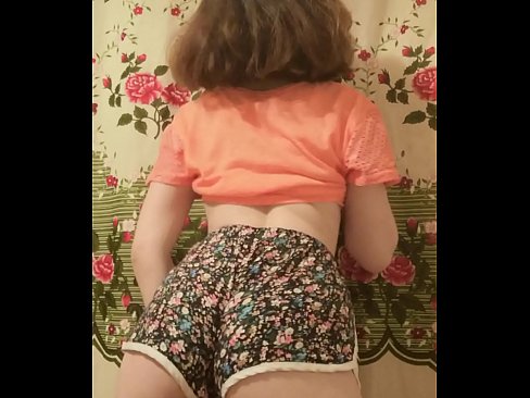❤️ Babe muda seksi menanggalkan seluar pendeknya pada kamera Seks pada ms.milf-nut-net.ru ❌❤